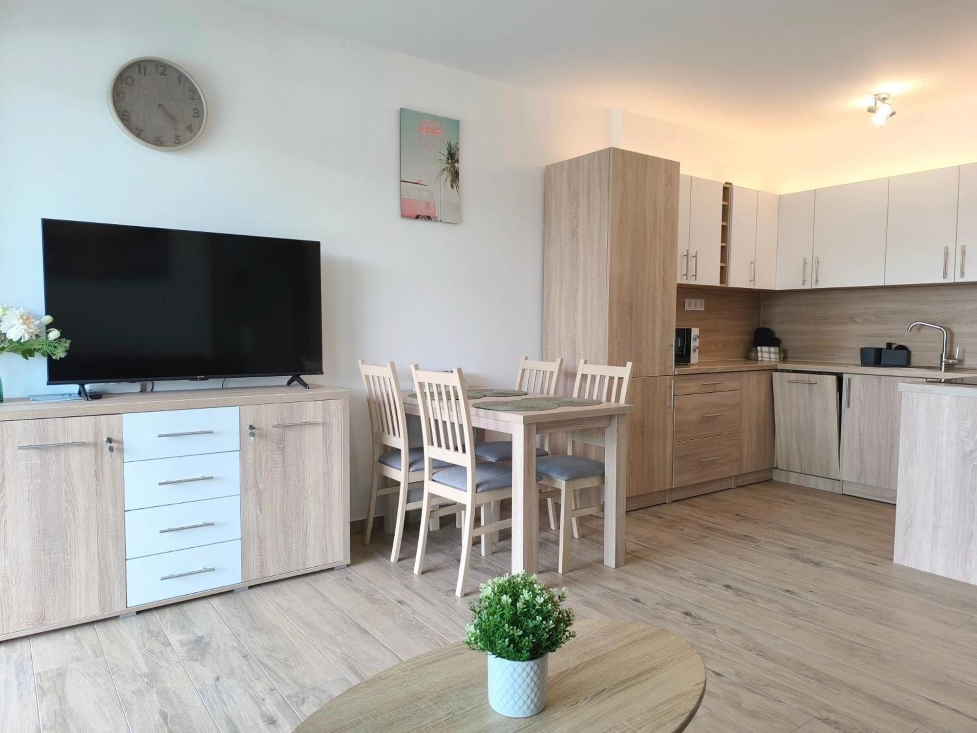 Helikon Terrace Susanne Apartment 케츨리 외부 사진