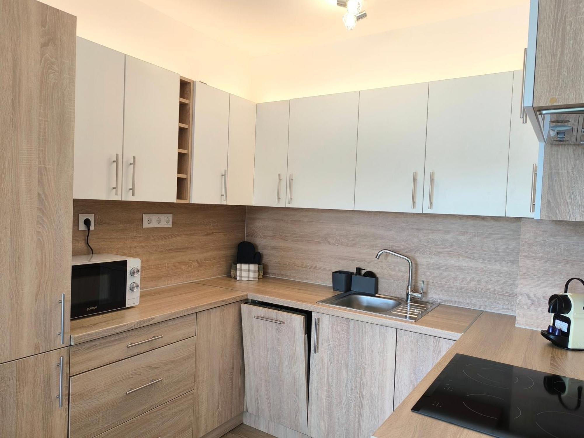 Helikon Terrace Susanne Apartment 케츨리 외부 사진